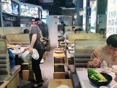 大堂-顺德公广东猪肚鸡·煲仔饭(白石洲店)