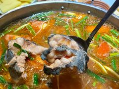 -亮欢寨酸汤鱼(沙冲路店)