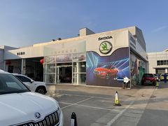 -昆明中致远上汽大众4S店(西山区店)