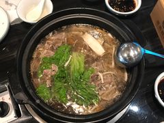 -东椰·海南椰子鸡火锅(朝阳门店)