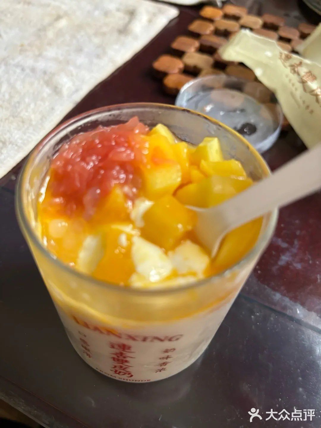 终于1💰尝鲜啦！🐄甜品店新宠-双皮奶✨