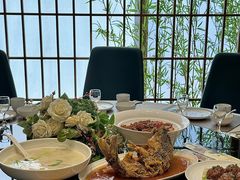 -闫府私房菜(恒隆店)