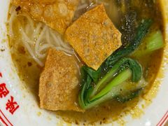-陇上秦轩西安biangbiang面(朝龙汇店)