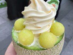 哈密瓜冰淇淋-玲婧胡同·生日蛋糕·餐厅(嘉里城店)