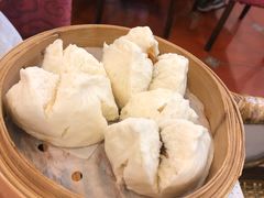 蜜汁叉烧包-点都德(盘福楼店)