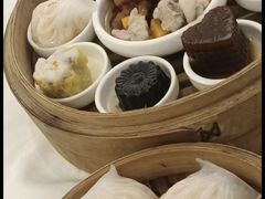 -万山楼海鲜酒家·二十三年老字号