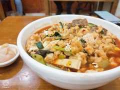 牛肉泡馍-刘信牛羊肉小炒泡馍(回民街店)