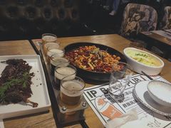 -爱啤精酿·民谣酒馆(滨江店)