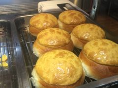 -好好味港式菠萝包(師大夜市 港式甜品 手工麵包 港式下午茶 專業烘焙 港式茶飲 菠蘿專賣 特調飲品 外送 精緻下午茶)