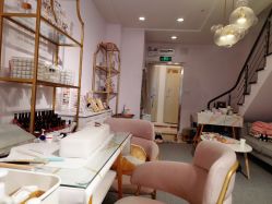 -Yolee雅妮容颜定制美睫·美甲