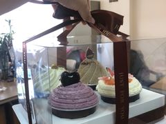 -红宝石·鲜奶小方·海派西点房(丰庄店)