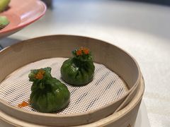 蟹肉菠菜鲜虾饺-皇朝会.经典传统粤菜(外滩店)