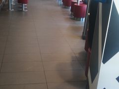 大堂-麦当劳(宾水西道店)