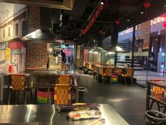 大堂-马路牙子地桌烤肉(工体店)