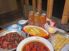 -叶派龙虾•招牌香辣蟹·海鲜(中海国际店)