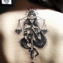 -Black Tattoo Studio