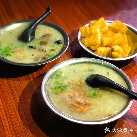客常来面线糊专卖店