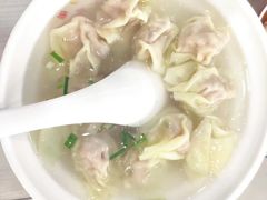 -珊珊小笼馆(仙霞路店)