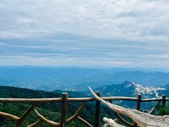 -罗田薄刀峰风景区