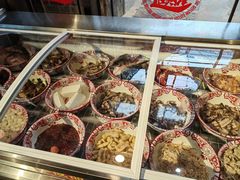 -富正毅三下锅·湘西韵味(天门山索道店)
