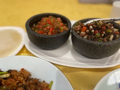 黑红三剁双拼-蝴蝶泉宾馆-中餐厅