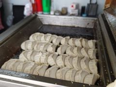 -周震馄饨