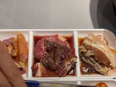 -山焱·炭火自助烤肉(周浦万达店)