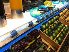 自助取餐区-V-ONE西雅图海鲜自助餐厅(仓山万达广场店)