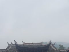 -峨眉山报国寺