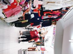 -瓦洛洛传统市场