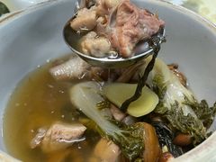 金银花炖猪肺汤-海鲜街菜馆(海珠南路店)