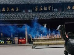 -峨眉山报国寺