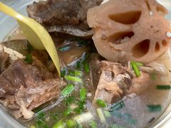 排骨藕汤-燕子煨汤(山海关路店)
