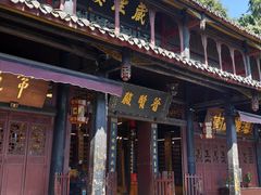 -峨眉山报国寺