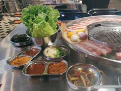 -哈哈碳都·牛肋条无限自助烤肉(宝龙店)