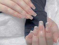 -爱纶美·美甲美睫半永久