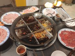 -周小明火锅(黑金冠社区店)