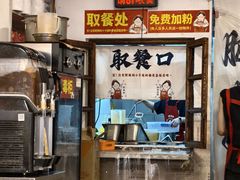 -柳州肥姨妈大骨螺蛳粉(江宁万达店)