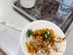 -高师傅特色米粉汤包(建设路店)