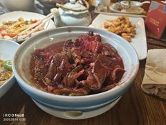 金苑香焖全猪-金苑酒家·客家菜·广东老字号(万象店)