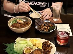 -埋位小酒馆(东城店)