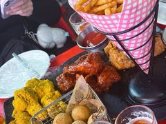 -BHC炸鸡(明洞总店)