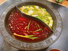 -重庆故事姊妹老火锅(财经学院店)