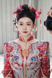 -欣薇婚纱(新源乐汇城店)