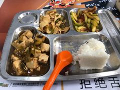 -北京外国语大学东院食堂