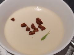 -虹潮荟·餐桌上的美食地理(太阳宫店)