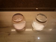 漱口杯-西安大雁塔科技大学地铁站亚朵酒店