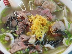 -潮镇老尾牛杂(环城西路店)