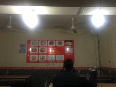 -老字号杨坡红油米线腊汁肉夹馍(东四道巷店)