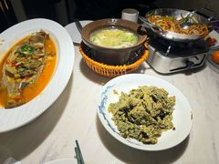 -小菜园新徽菜(镇江丹阳吾悦店)